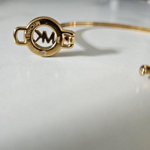 Michael Kors Gold Bracelet with Crystal Accents - Picture 3 of 5